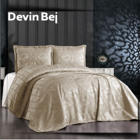 Devin Yatak Örtüsü